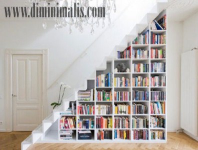 rak buku dinding untuk dekorasi ruang tamu - diminimalis.com